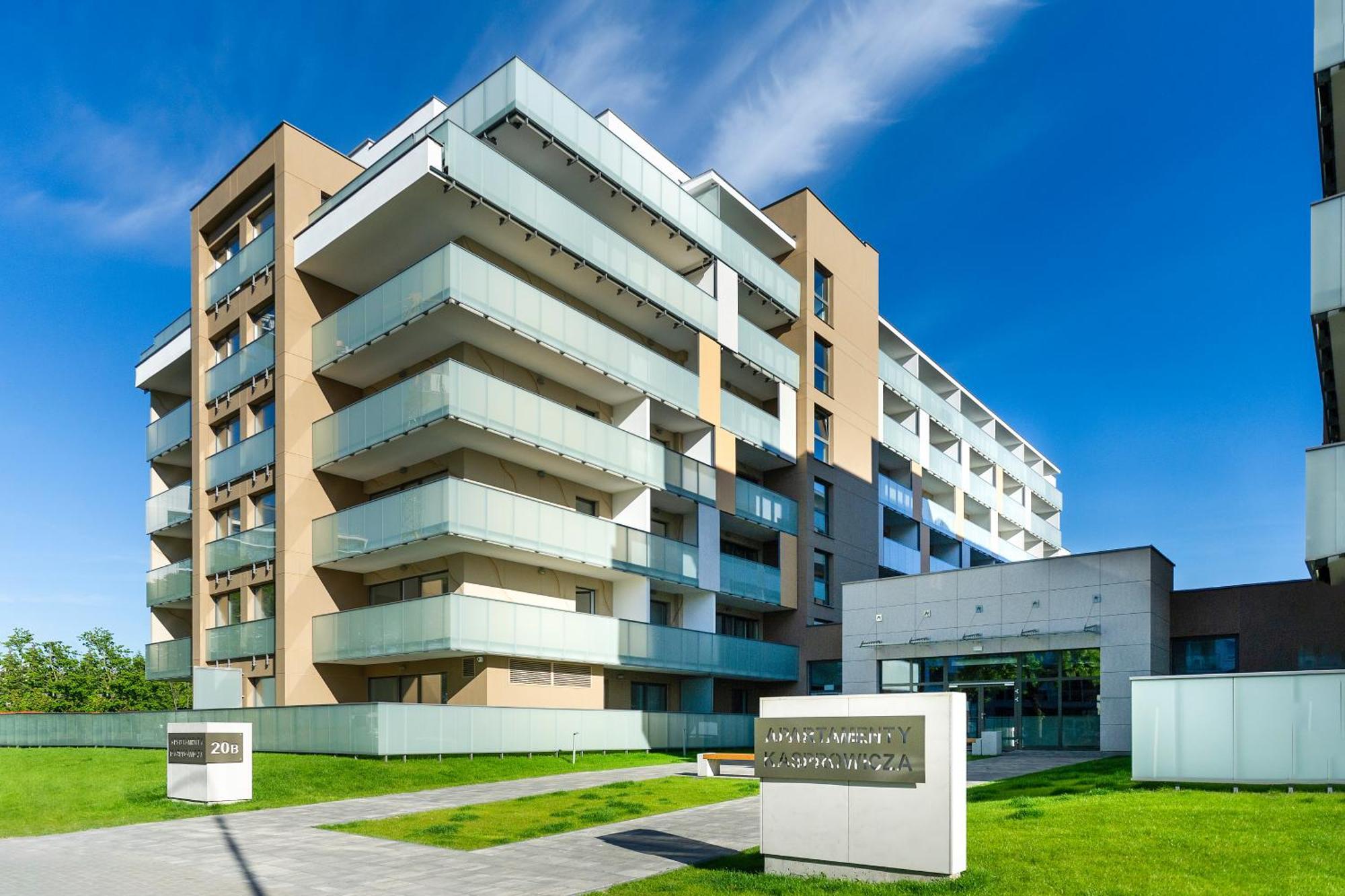 Blue Mare Dubai Kasprowicza Free Parking *